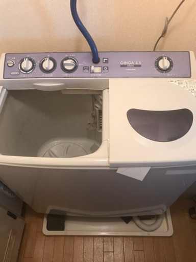 出ました！強力洗浄の二層式洗濯機！2010年製 東芝 メーカー物