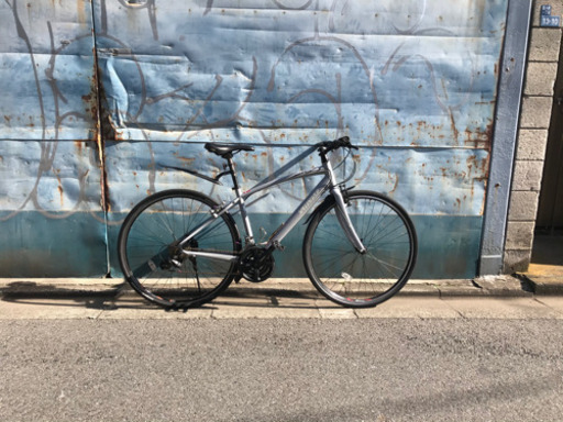 SPECIALIZED SIRRUS スペシャライズド　シラス　泥除け付き　直接引き取りのみ