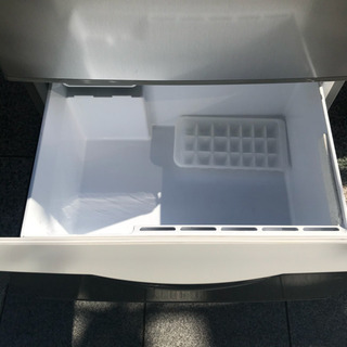 3022 サンヨー 255L 3ドア 冷蔵庫 SR-261R-S 2009年製
