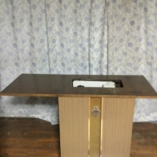 無料！JANOMEアンティークミシン