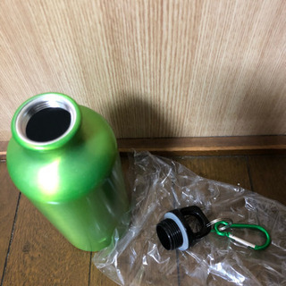 水筒の画像