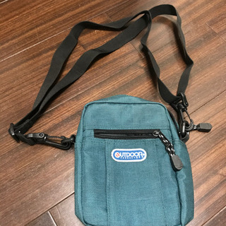 【受付終了】outdoorのショルダーバッグ2つの画像