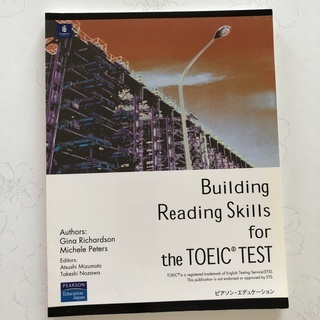 英会話教室移転の為、教材を格安でお譲りします。 初級、中級、上級、ビジネス、TOEIC等、教室経営に必要なテキストが一通り揃っています。若干色褪せしているものもありますが、全て未使用の新品です。 これから教室を始める方、教室のテキストをより充実させたい方に、ひとまとめでお譲りしたいと思っています。教室備品も別途お譲りします。教室経営のご相談にも乗ります。 一般の方も、欲しいテキストがありましたら1冊からお譲りしますので、お 気軽にお問い合わせください！の画像