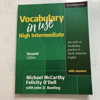 英会話教室移転の為、教材を格安でお譲りします。 初級、中級、上級、ビジネス、TOEIC等、教室経営に必要なテキストが一通り揃っています。若干色褪せしているものもありますが、全て未使用の新品です。 これから教室を始める方、教室のテキストをより充実させたい方に、ひとまとめでお譲りしたいと思っています。教室備品も別途お譲りします。教室経営のご相談にも乗ります。 一般の方も、欲しいテキストがありましたら1冊からお譲りしますので、お 気軽にお問い合わせください！の画像