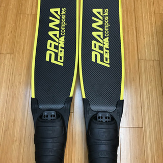 ロングフィン　スピアフィッシング　フリーダイビング　ダイビング　最高級カーボンフィンの画像