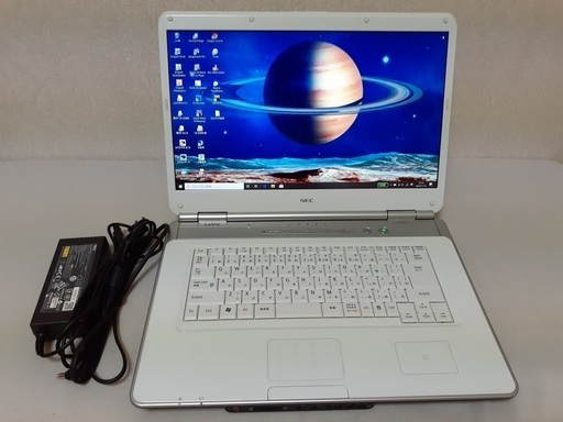 【取引中】　大画面・ブルーレイ搭載　NEC　Lavie　ホワイト　Windows10