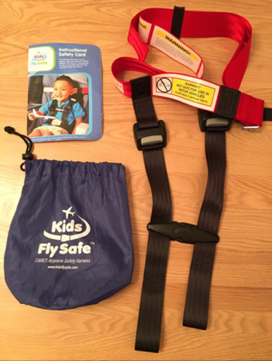 未使用品 CARES ケアーズ 飛行機 キッズハーネス