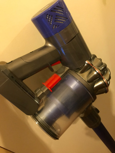 ダイソン sv09 コードレスクリーナー 掃除機