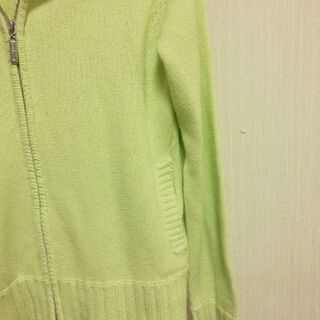 『 Luccica 』黄緑のファスナー付きニットカーディガン Mの画像