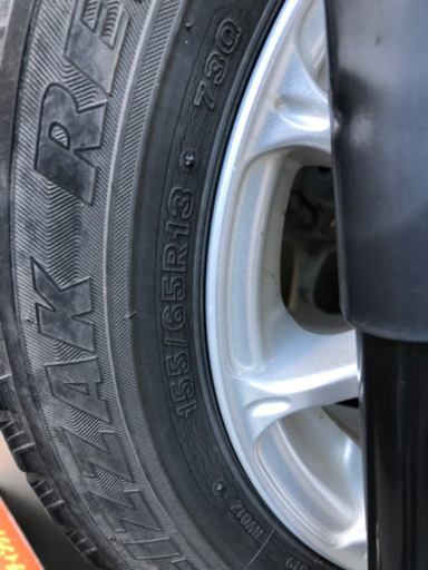 軽自動車　スタッドレスタイヤ　ホイール付き