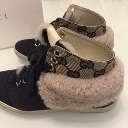 早い者勝ち‼️グッチ❤️GUCCI ムートン ボア スニーカー GGキャンバス