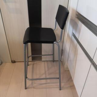 【格安】ハイチェア 二脚の画像
