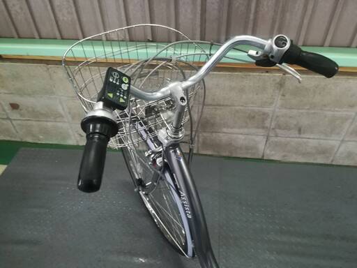 電動自転車　ブリジストン　アシスタ　２６インチ　シルバー