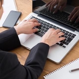 【簿記経理経験者✨】【飲み込みが早い方✨】流行りの電子マネー会社...