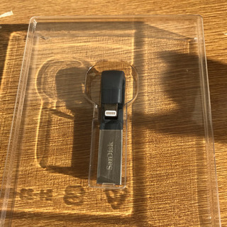 ixpand slim 128GB  フラッシュドライブの画像
