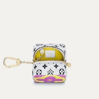 非常に入手困難‼️【直営店購入･日本完売コレクション品 ルイヴィトン 小物入れ&財布】正規品の画像