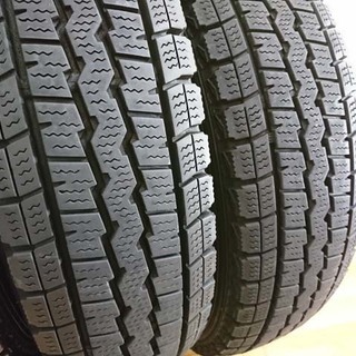 軽バン用エヴリィ/ハイゼット他 鉄ホイール付き 冬タイヤ145R12 6PR早いもの勝ち！ ②の画像