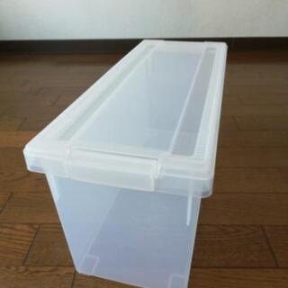 【無料】CDラック プラスチック収納ケース