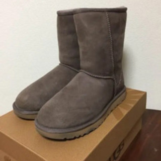 UGG ブーツ ムートンブーツの画像