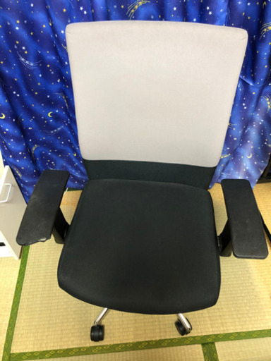 オフィス用回転イス