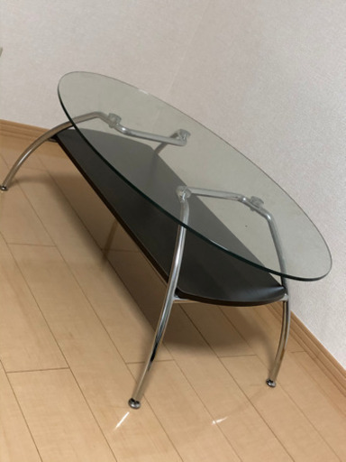 【受付終了】¥1000 ニトリガラステーブル