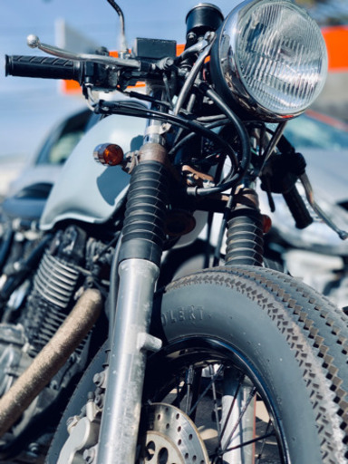 SR400  世田谷ベースカラー cafe custom 車検令和2年10月迄
