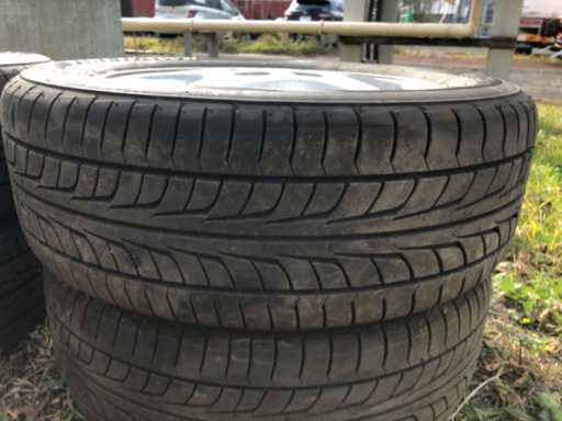 夏タイヤ！　バリ目！　お安く出します！