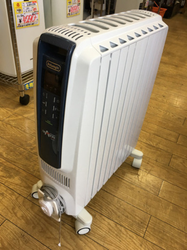 美品　2015年製　Delonghi デロンギ　DRAGON SMART オイルヒーター QSD0915-BL