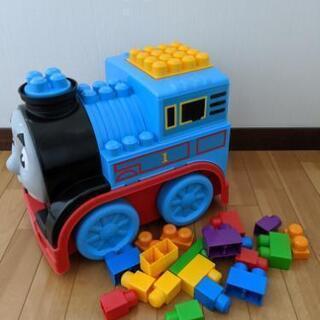巨大トーマスブロック