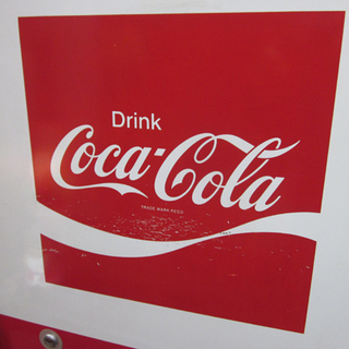 札幌 冷えます！ レア コカ・コーラ 自動販売機 自販機 瓶 Coca-Cola 可口可乐 可口可楽 稀少 アンティーク 冷蔵庫の画像