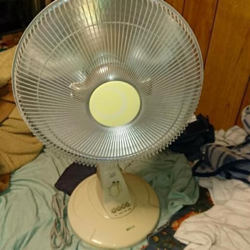 ハロゲンヒーター  (中古品)