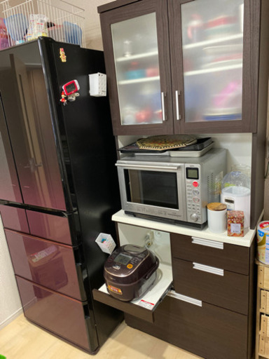 お譲り先決まりました。　　　ニトリ　食器棚　レンジボード