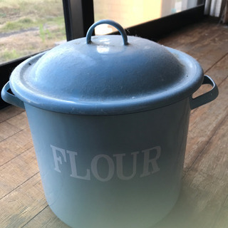 ホーローボックス