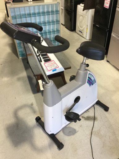 COMBI コンビ AERO BIKE エアロバイク EZ101 コナミスポーツ&ライフ ダイエット 健康器具