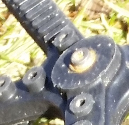 タイヤチェーン　バイアスロン　クイックイージー　ＱＥ12Ｌ　適合タイヤ　205－65Ｒ16　215-60Ｒ16　225-55Ｒ16