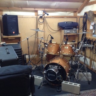 ⭐️ 鶴見緑地公園、布施、八尾　、周辺カラオケ、スタジオ等で　ギターレッスン、弾き語りレッスン募集⭐︎の画像