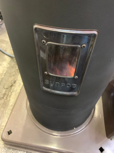 サンポット 業務用石油暖房機 煙突式丸型ストーブ （KSH-2BS-K3)ストーブ 石油ストーブ 古民家 