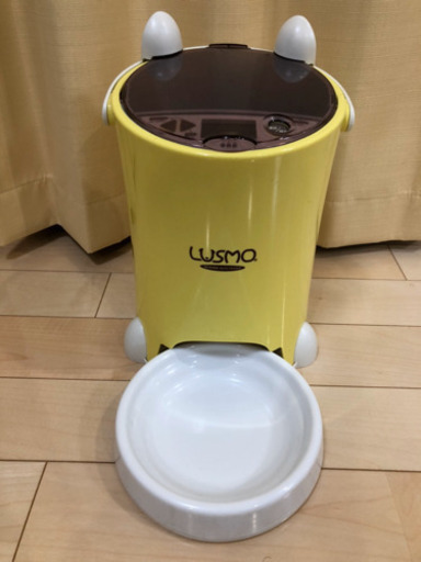 LUSMO ペットフード・オートフィーダー