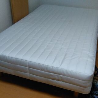ベッド