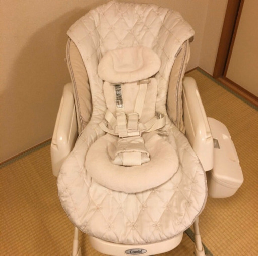 コンビ　電動　ハイローチェア　フェアレット　フレンチバニラ