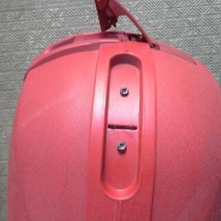 サムソナイト赤トランクの画像