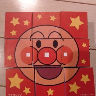 アンパンマンのおもちゃセット★ぬいぐるみ、コップタワー、パズルの画像