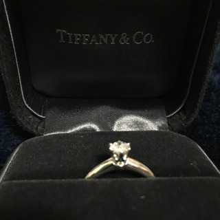Tiffany 婚約指輪　MACBOOKとの交換もできます。の画像