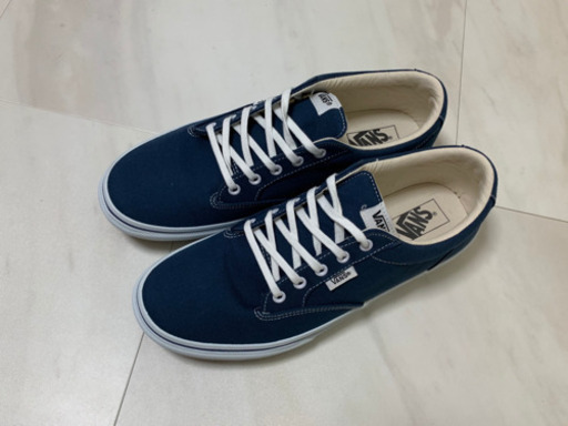 VANSのスニーカー売ります。未使用