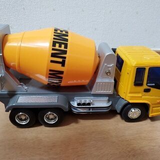 タンクローリー　おもちゃ