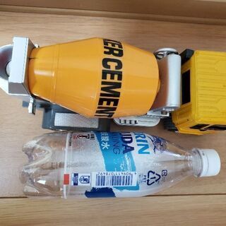 タンクローリー　おもちゃの画像