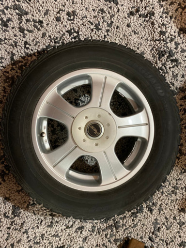 スタッドレスタイヤ　4本セット