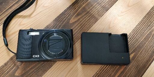 リコー　デジタルカメラCX 3 2500円