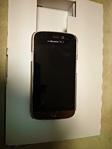 docomo N-02E ONE PIEC　ワンピーススマホ　イヤホンジャック９体　サニー号充電台　元箱