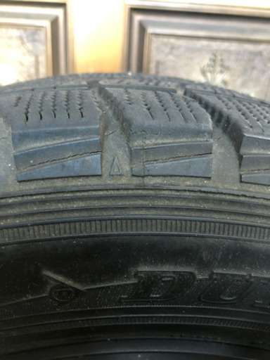 車のパーツ DUNLOP STUDLESS 195/65R14